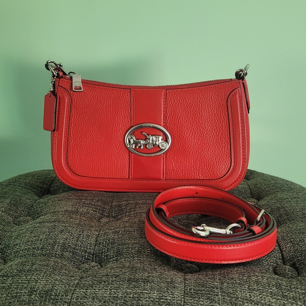 Coach Red Leather Shoulder Bag - Picture 2 of 6